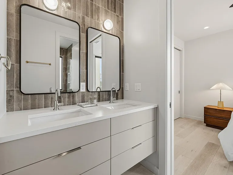 1403 Barton Hills Dr #2 — Photo 30