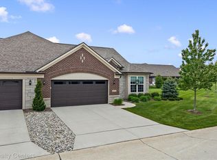 40605 Aster Ct, Clinton Township, MI 48038
