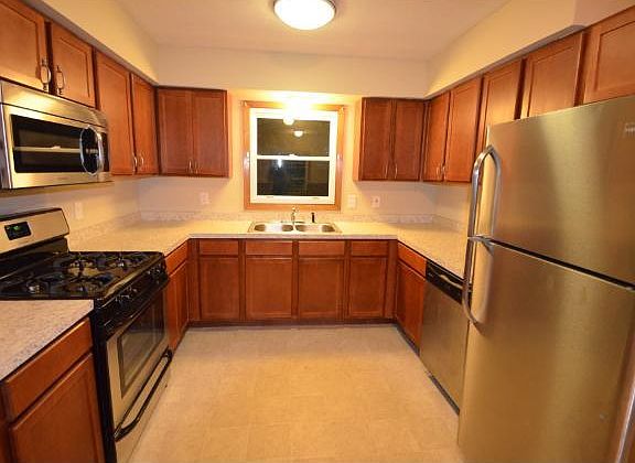 2nd image of 9741 Juniper Ct N