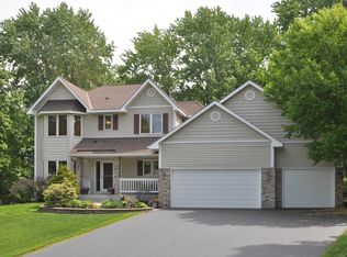 8776 Inverness Rd, Woodbury, MN 55125