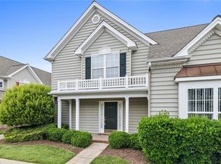 608 Waters Edge Ln, Suffolk, VA 23435