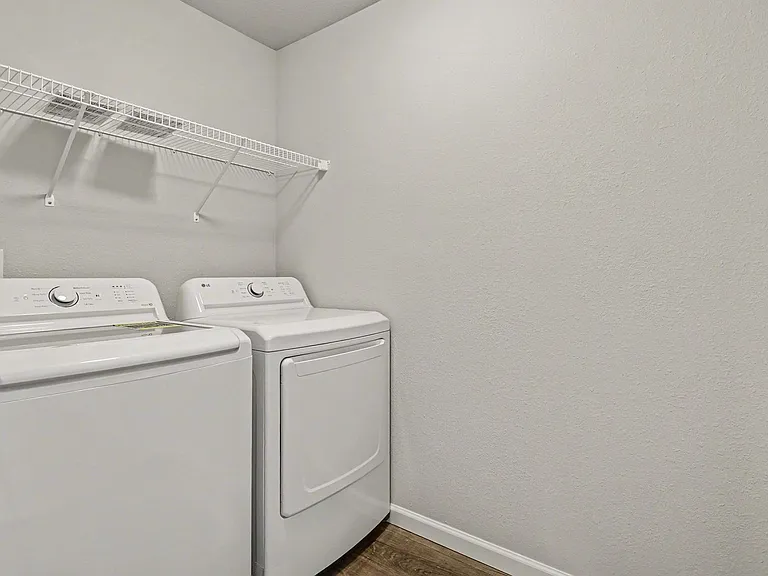1030 Maple Ave — Photo 13