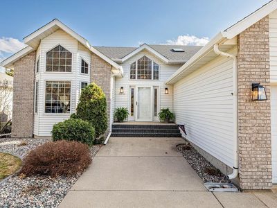 2214 Victoria Rose Ln S, Fargo, ND, 58104