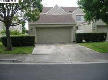 3rd image of 3786 Northridge Dr