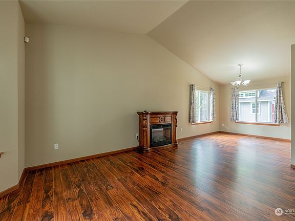 5th image of 4429 SE FIRMONT Drive