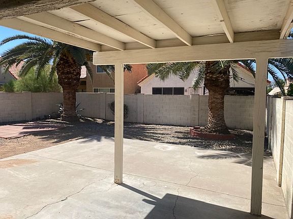 5th image of 1525 E Campbell Ave