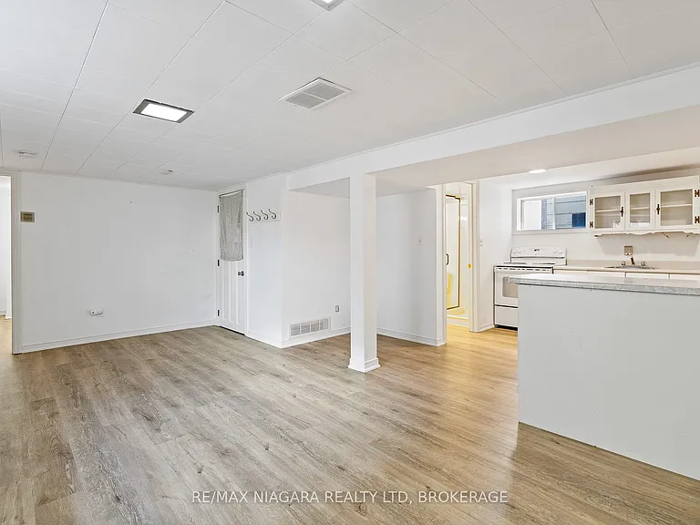 88 Wiley St #BASEMENT — Photo 6