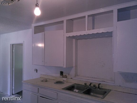 813 Georgia kitchen