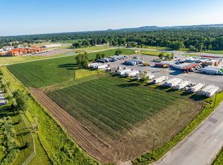 Commercial St, Mauston, WI 53948