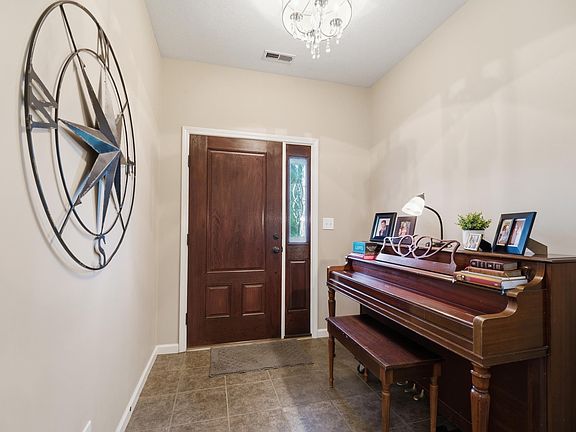 4th image of 2481 Mondavi Blvd