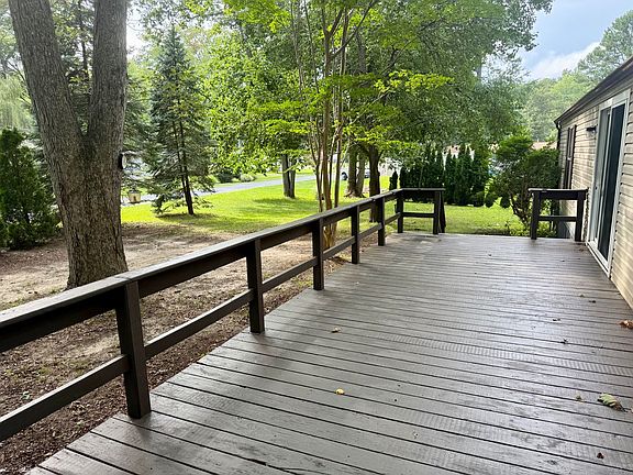 2nd image of 22927 Cypress Dr