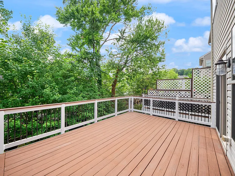1431 Occoquan Heights Ct — Photo 13