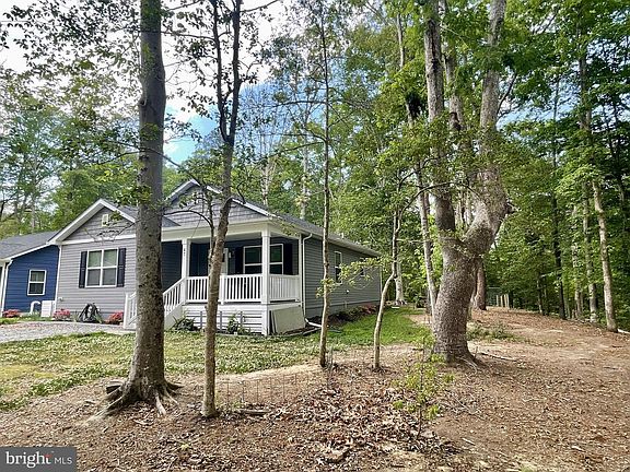 3rd image of 47 Magnolia Boulevard Former Cedar Ln