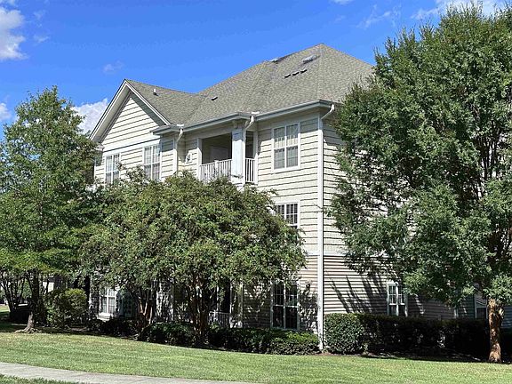 2nd image of 1433 Arborgate Cir #167