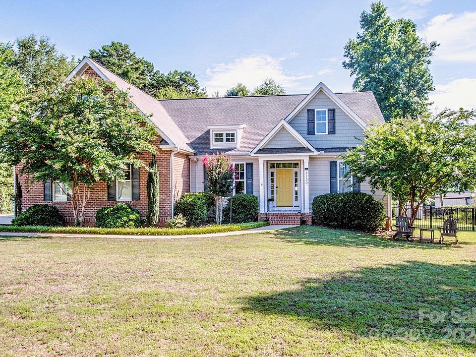 1st image of 5130 Waterside Cir