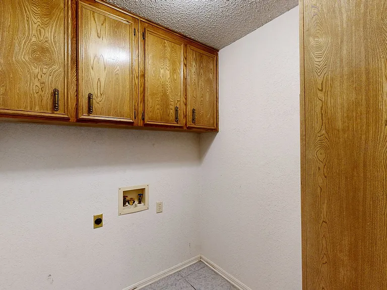 1711 Redwood Dr — Photo 19