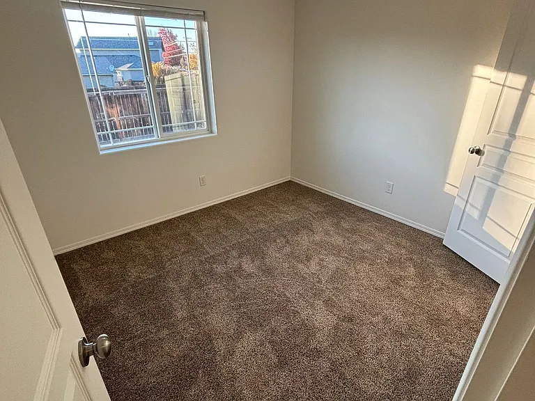 790 NW Green Forest Cir — Photo 21