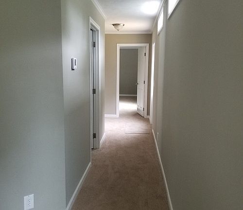4th image of 275 West Ln