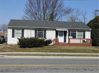 1048 S Clinton St, Defiance, OH 43512