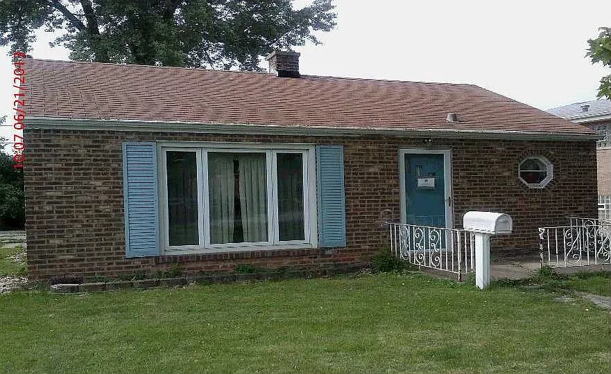 2903 W 102nd St photo 1