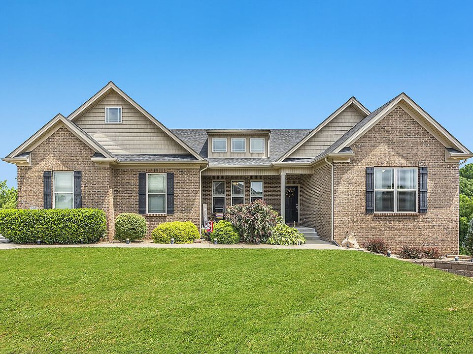 1st image of 505 Field Crest Ct