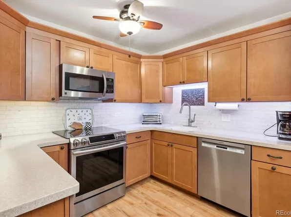 705 S Alton Way Bldg 34 #7B, Denver, CO 80247