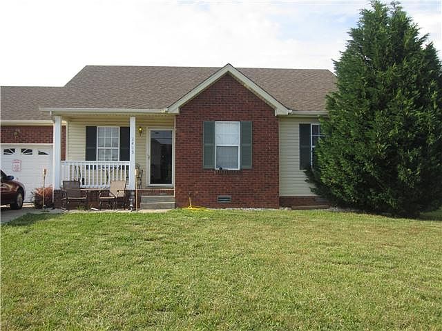 1st image of 2415 Egret Dr