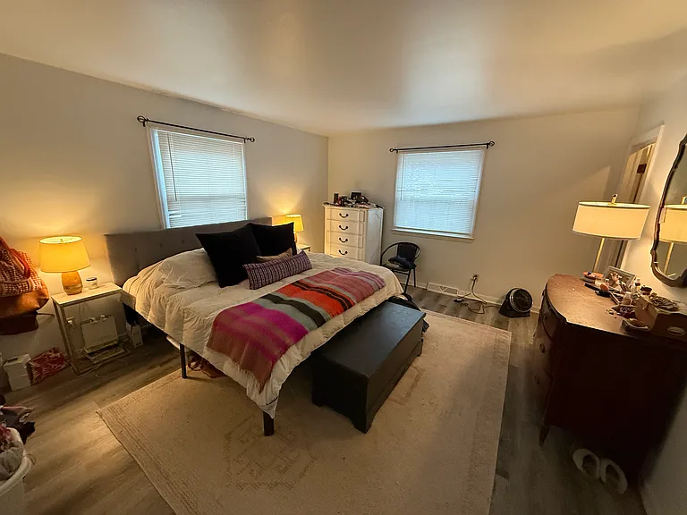 4046 N Newhall St #4046 — Photo 14