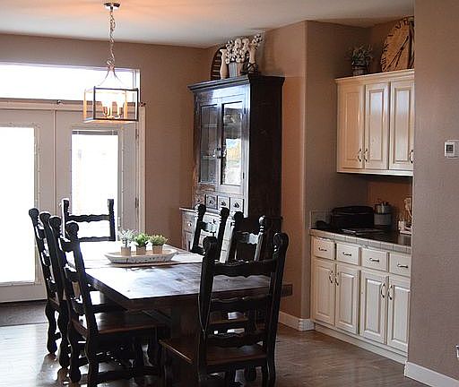2nd image of 23 Taylor Ln