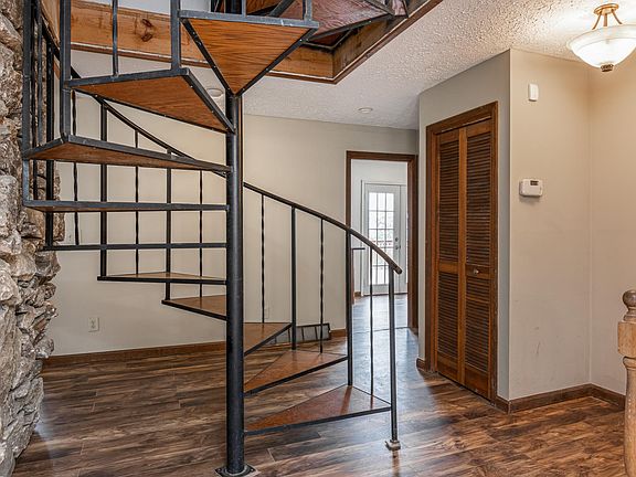 4th image of 114 Ballantree Dr