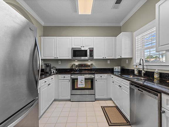 5th image of 5751 Oyster Catcher Dr. #323