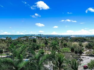 3400 SW 27th Ave APT 602, Miami, FL 33133