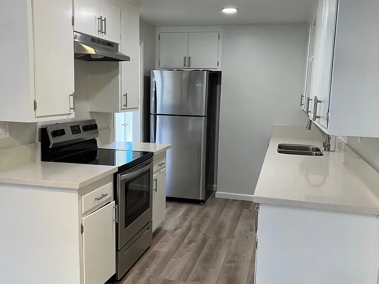 648 Felton Way — Photo 30
