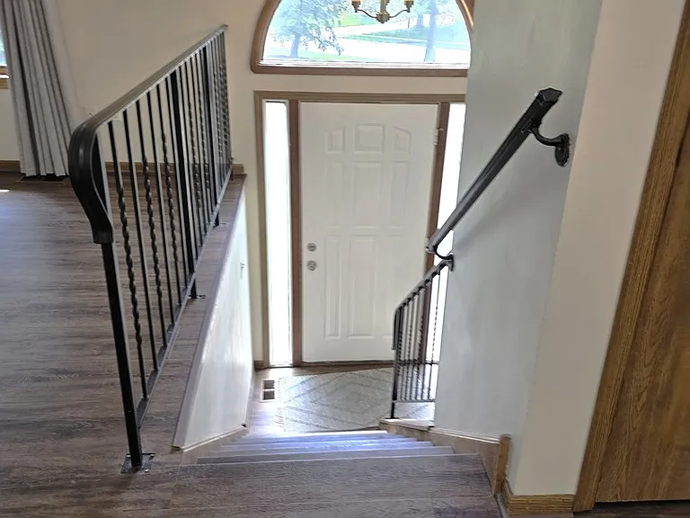 9234 Windsor Pkwy #0 — Photo 2
