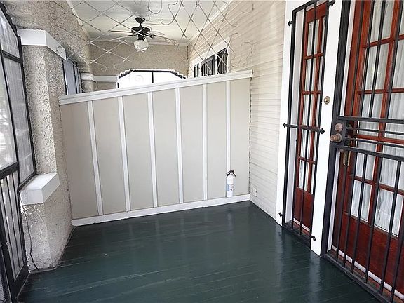 4th image of 2625 Calhoun St #2627