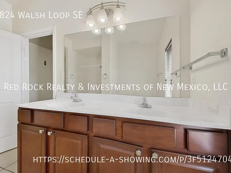 2824 Walsh Loop SE — Photo 28