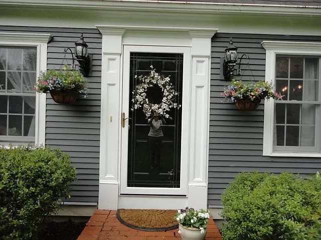 4 bed, $6,000 — Photo 3