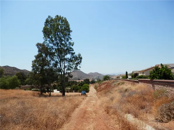 0 Hemlock St, Menifee, CA 92584