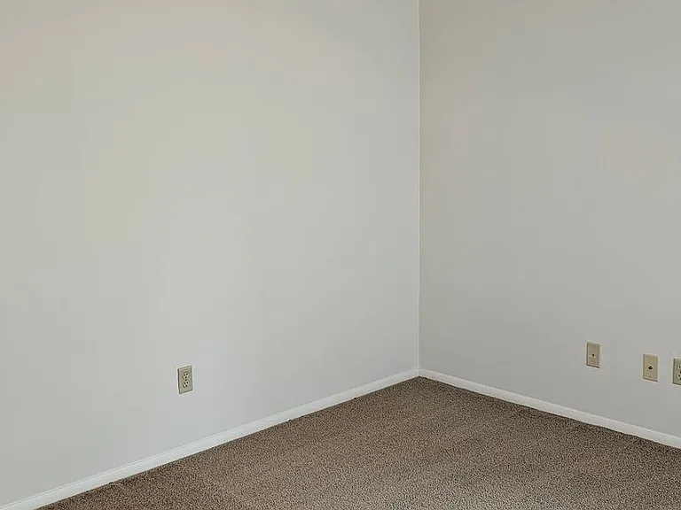 1337 Vanasse Ct — Photo 14