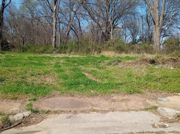 1374 Dow Pl #E-5, Memphis, TN 38106