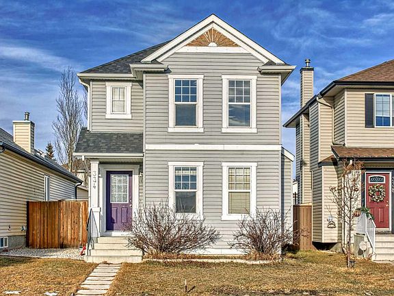 2nd image of 334 Covewood Cir NE