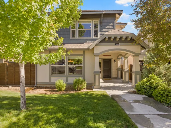 20518 Stanford Pl, Bend, OR 97702