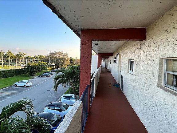 4th image of 8921 S Hollybrook Blvd APT 303