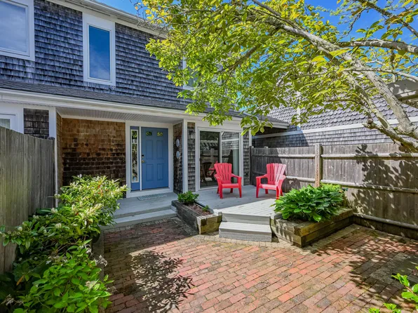 1 Belmont Road #TH18, West Harwich, MA 02671