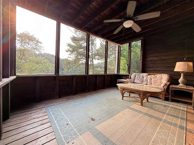 8710 Mount Rushmore Dr — Photo 14