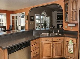 6609 Westwood Dr, Charlestown, IN 47111