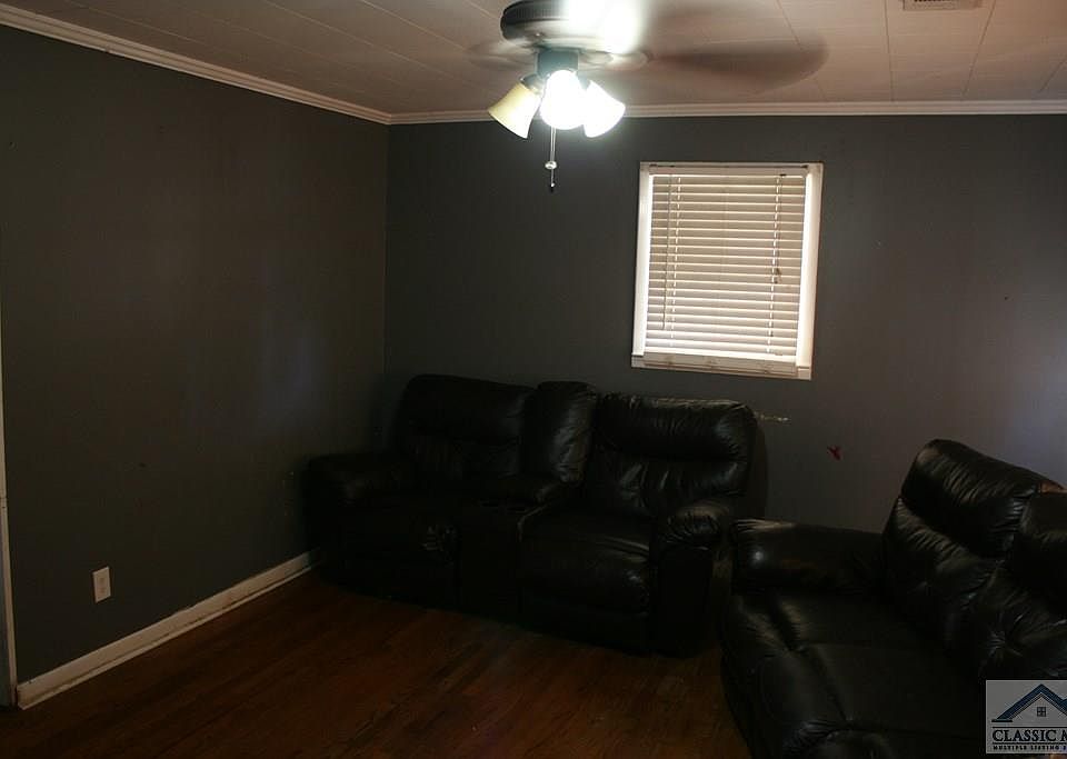 207 Buena Vista St, Winder, GA 30680 Zillow