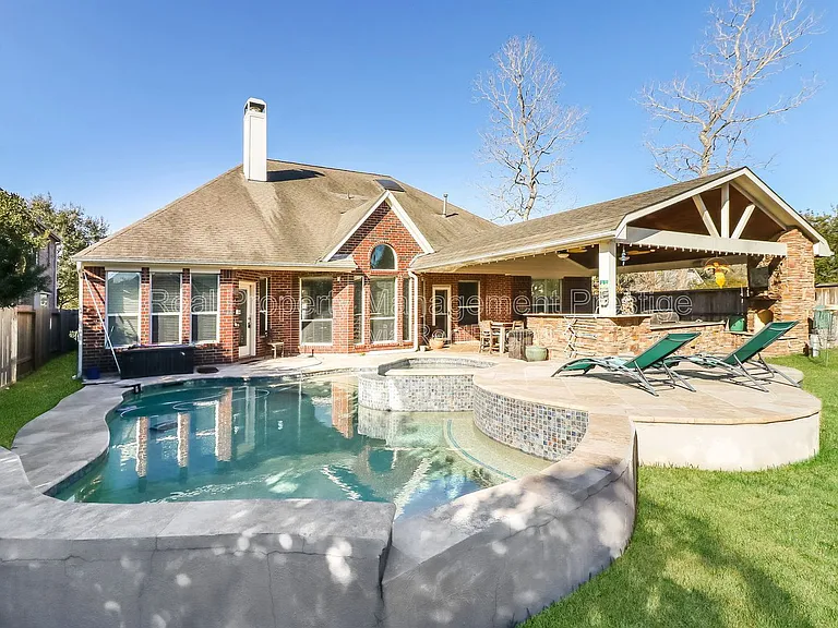 2718 Van Gogh Ln — Photo 16