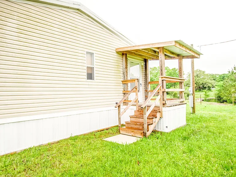37A Riverside Ln — Photo 16