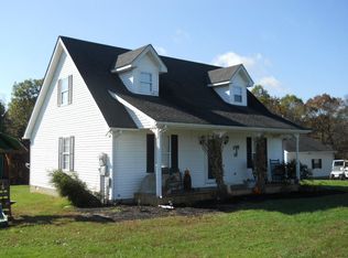 305 Bailey School Rd, Scottsville, KY 42164